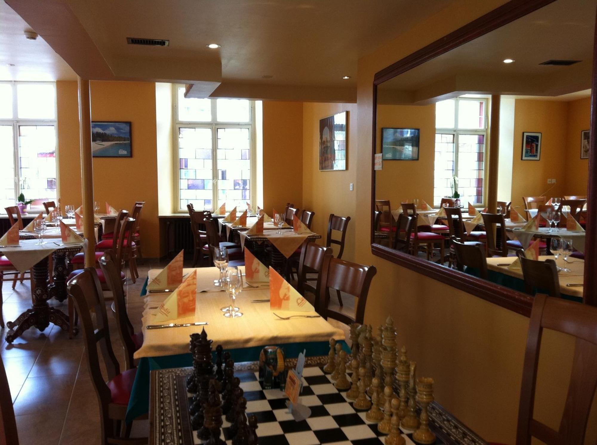 Spalenbrunnen Hotel & Restaurant Basel City Center Restoran gambar