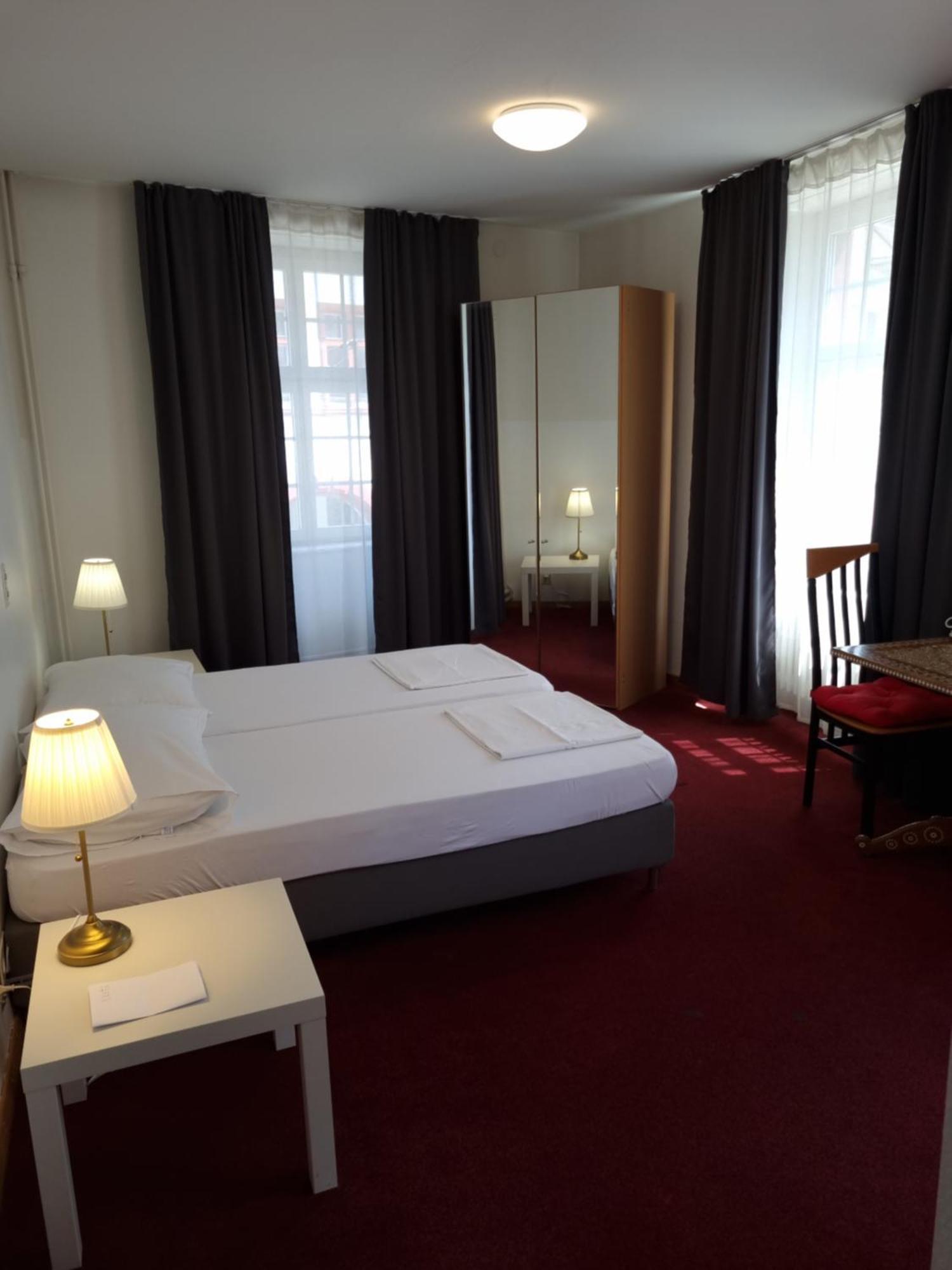 Spalenbrunnen Hotel & Restaurant Basel City Center Luaran gambar