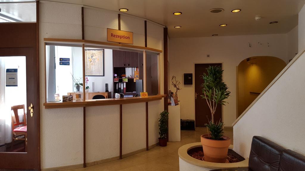 Spalenbrunnen Hotel & Restaurant Basel City Center Luaran gambar