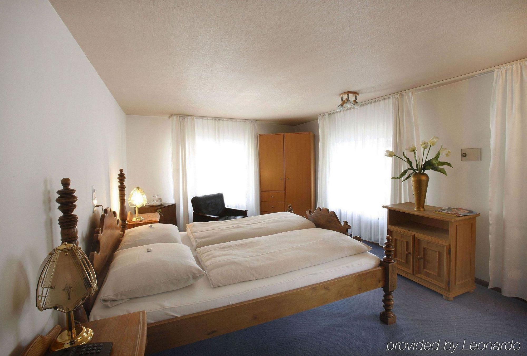 Spalenbrunnen Hotel & Restaurant Basel City Center Luaran gambar
