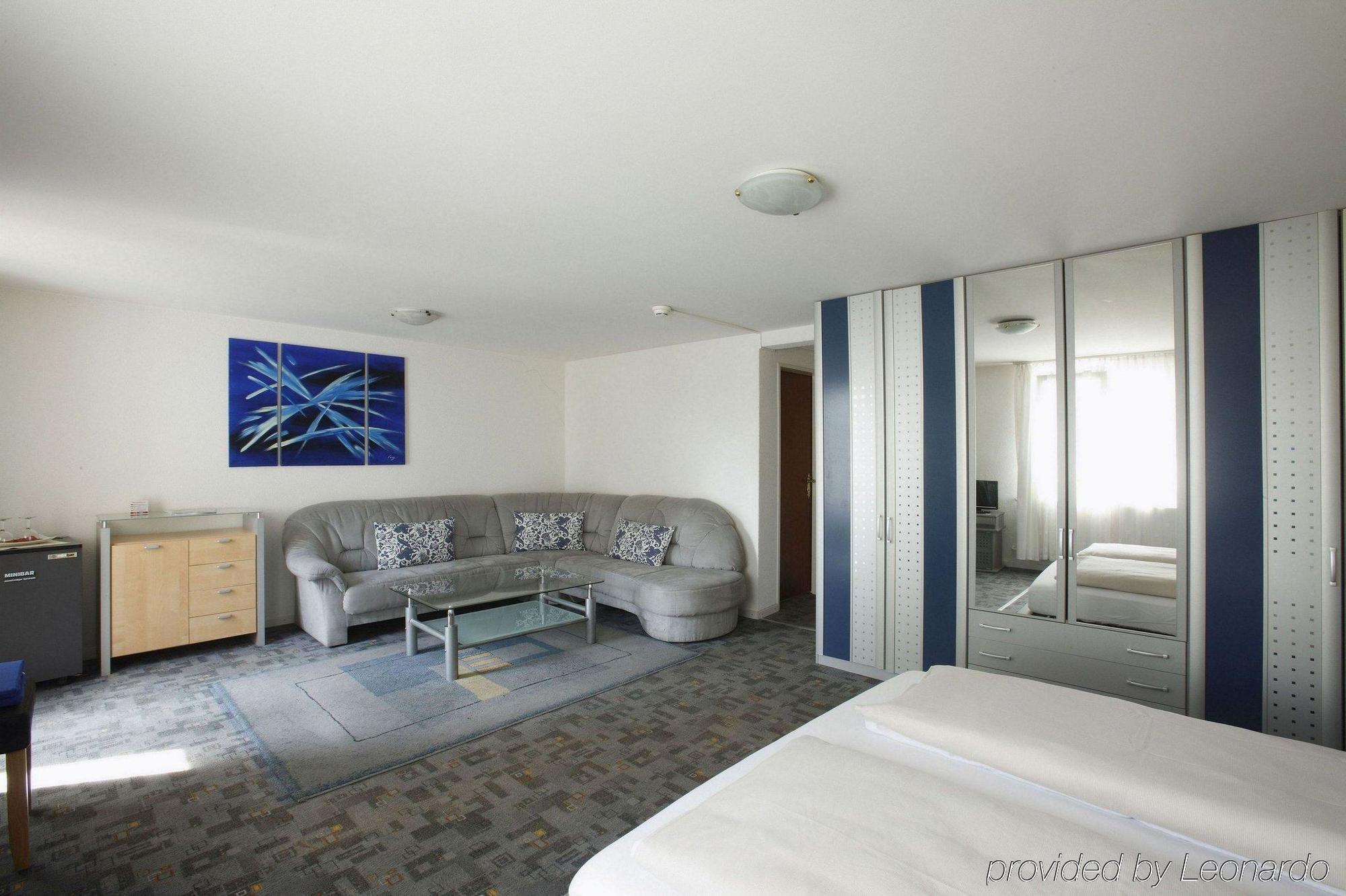 Spalenbrunnen Hotel & Restaurant Basel City Center Luaran gambar